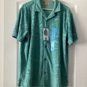 Weatherproof Men's Green Short Sleeve Shirt
